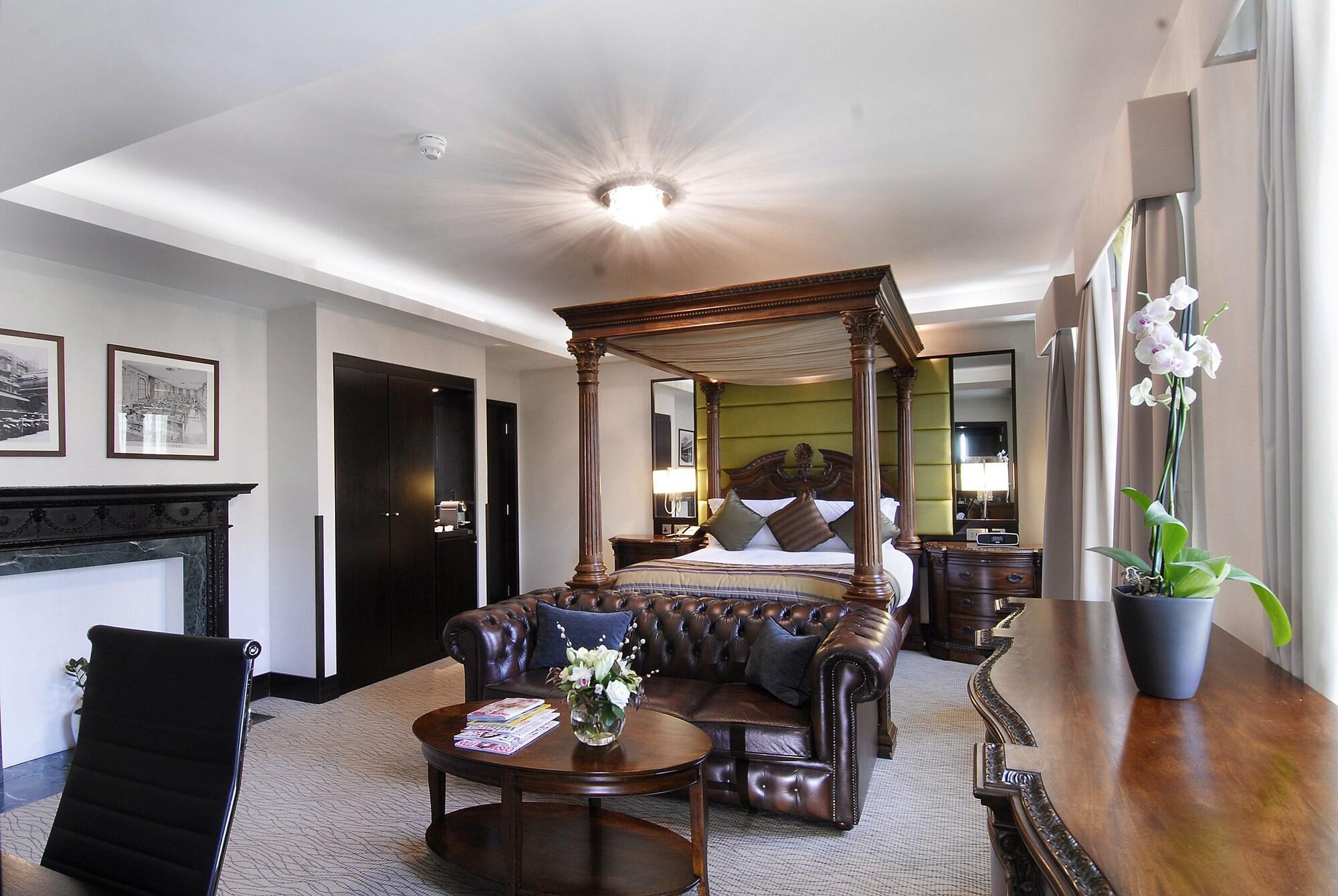Montcalm Brewery, London City Экстерьер фото A suite at the hotel