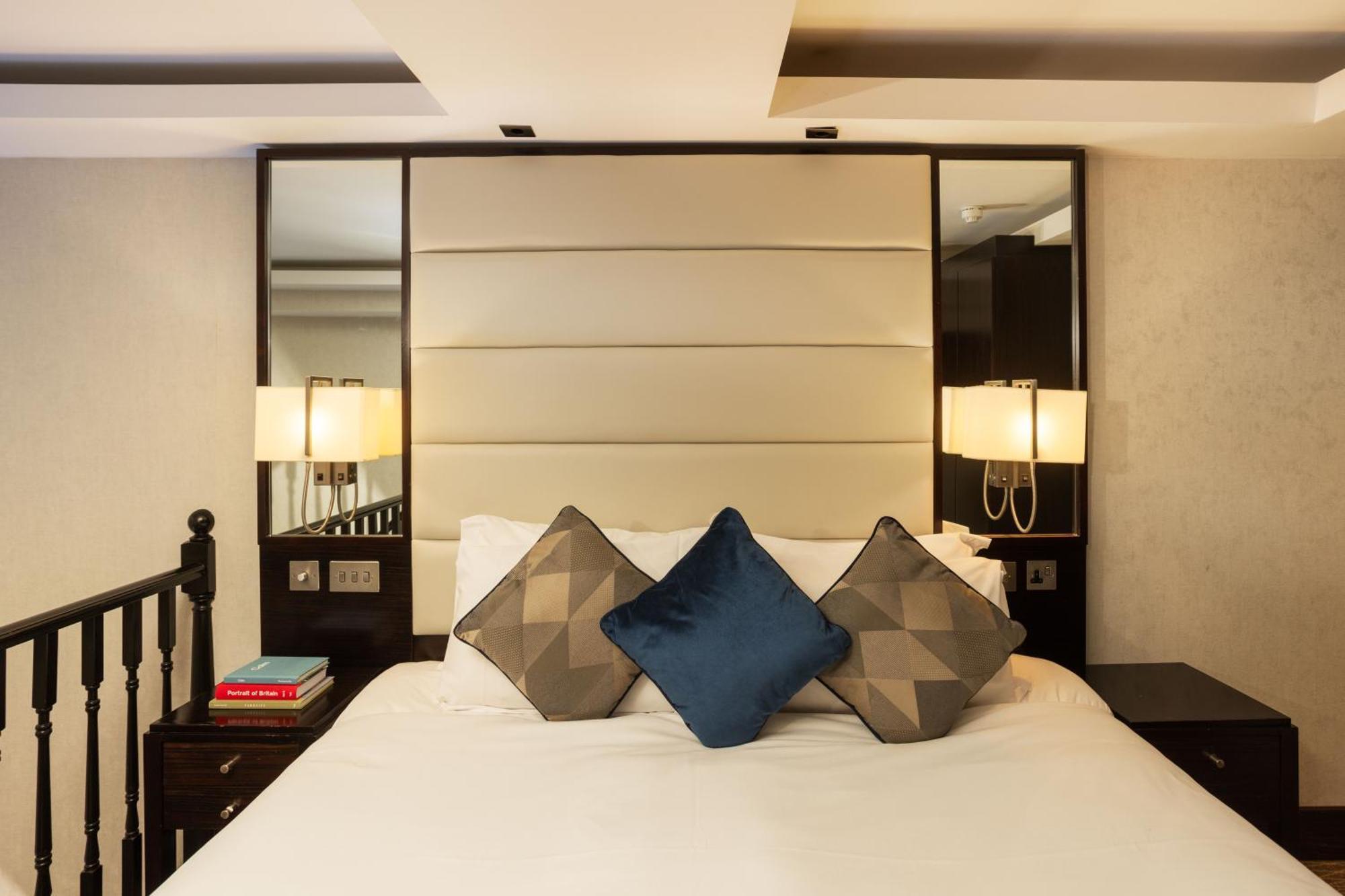 Montcalm Brewery, London City Экстерьер фото A bedroom at the hotel