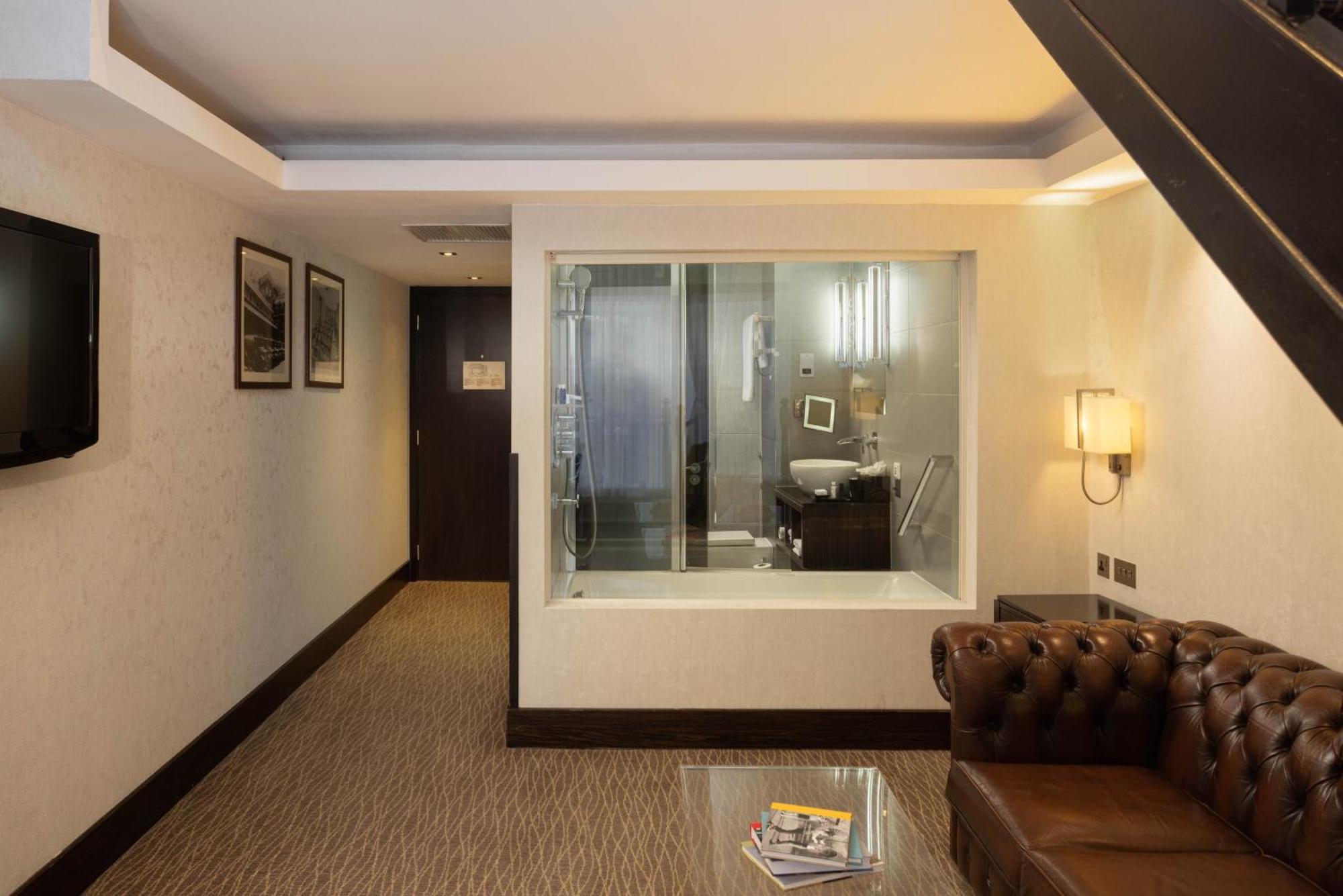 Montcalm Brewery, London City Экстерьер фото A suite at the hotel