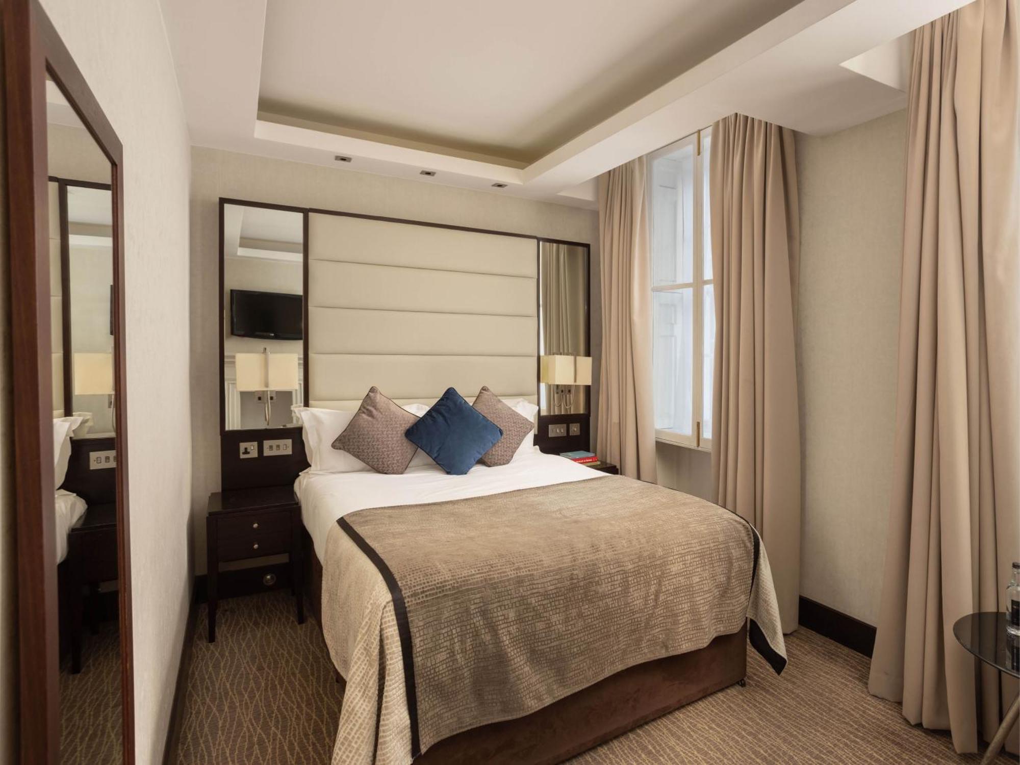 Montcalm Brewery, London City Экстерьер фото A bedroom at the hotel