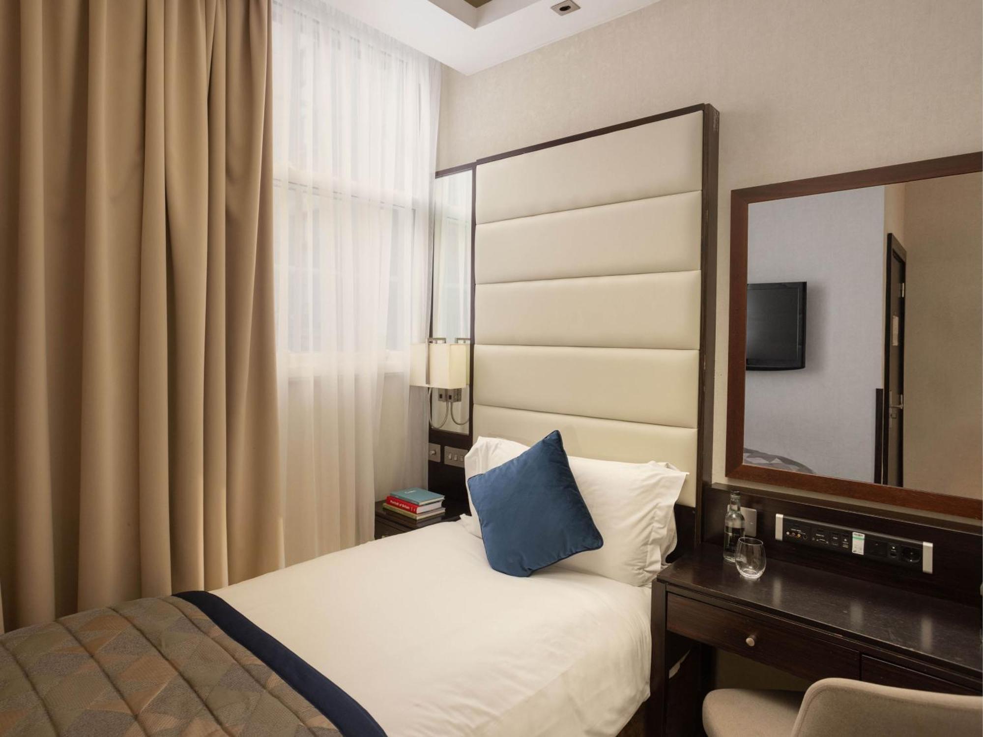 Montcalm Brewery, London City Экстерьер фото A bedroom at the hotel