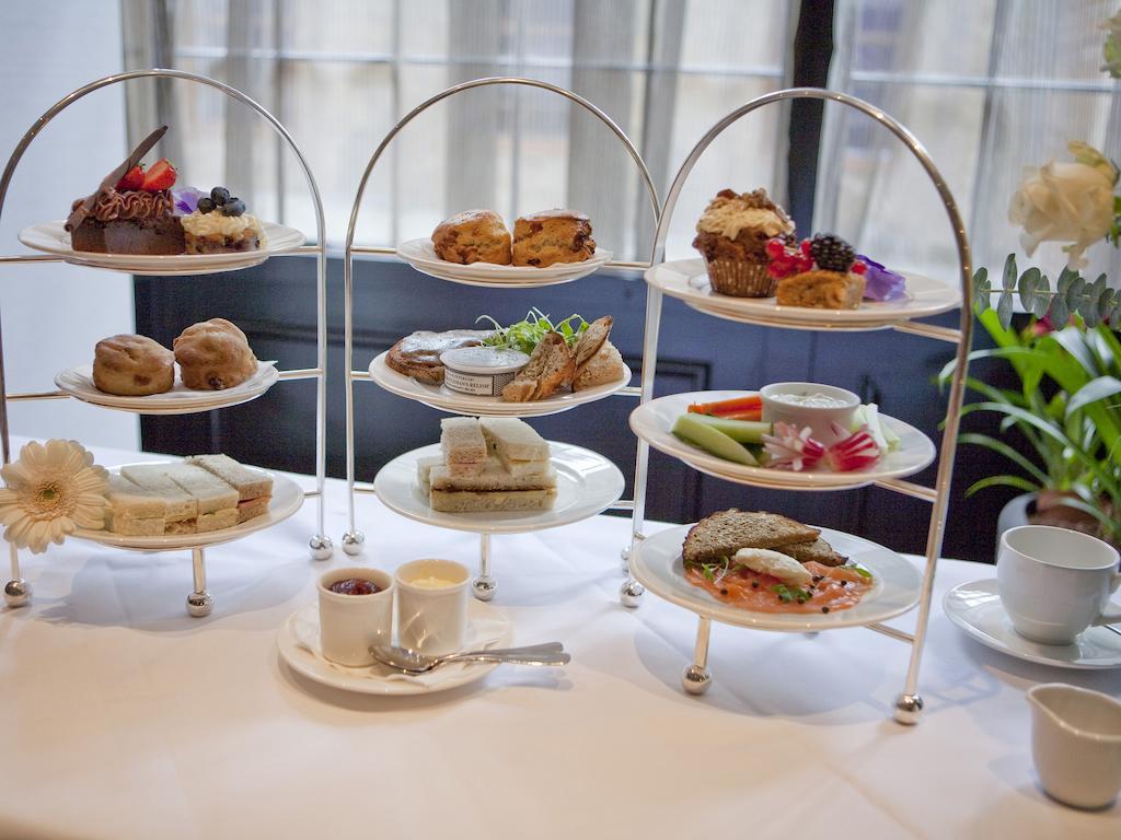 Montcalm Brewery, London City Экстерьер фото Afternoon tea at the InterContinental London Park Lane